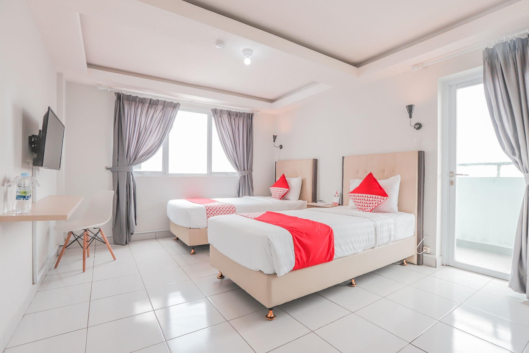 Flagship 210 Amethyst Kemayoran Jakarta Kültér fotó