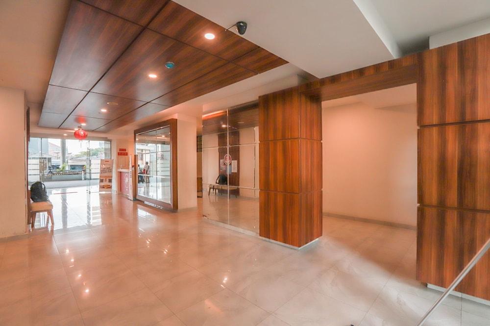 Flagship 210 Amethyst Kemayoran Jakarta Kültér fotó