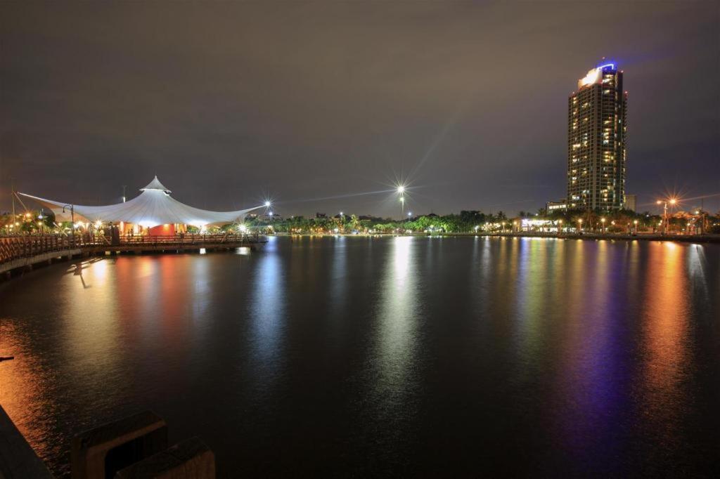 Flagship 210 Amethyst Kemayoran Jakarta Kültér fotó